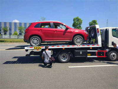 槐荫区长岭道路救援